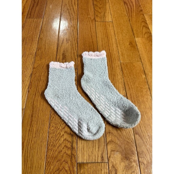 New Fuzzy Socks with Grips for Women, 5 Pairs Soft Fluffy Sleep Cozy Hospital So - Picture 5 of 9